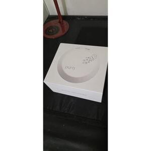 Pura Electric Plug In Air Freshener Model Version 003PURA Model US66B0003UT